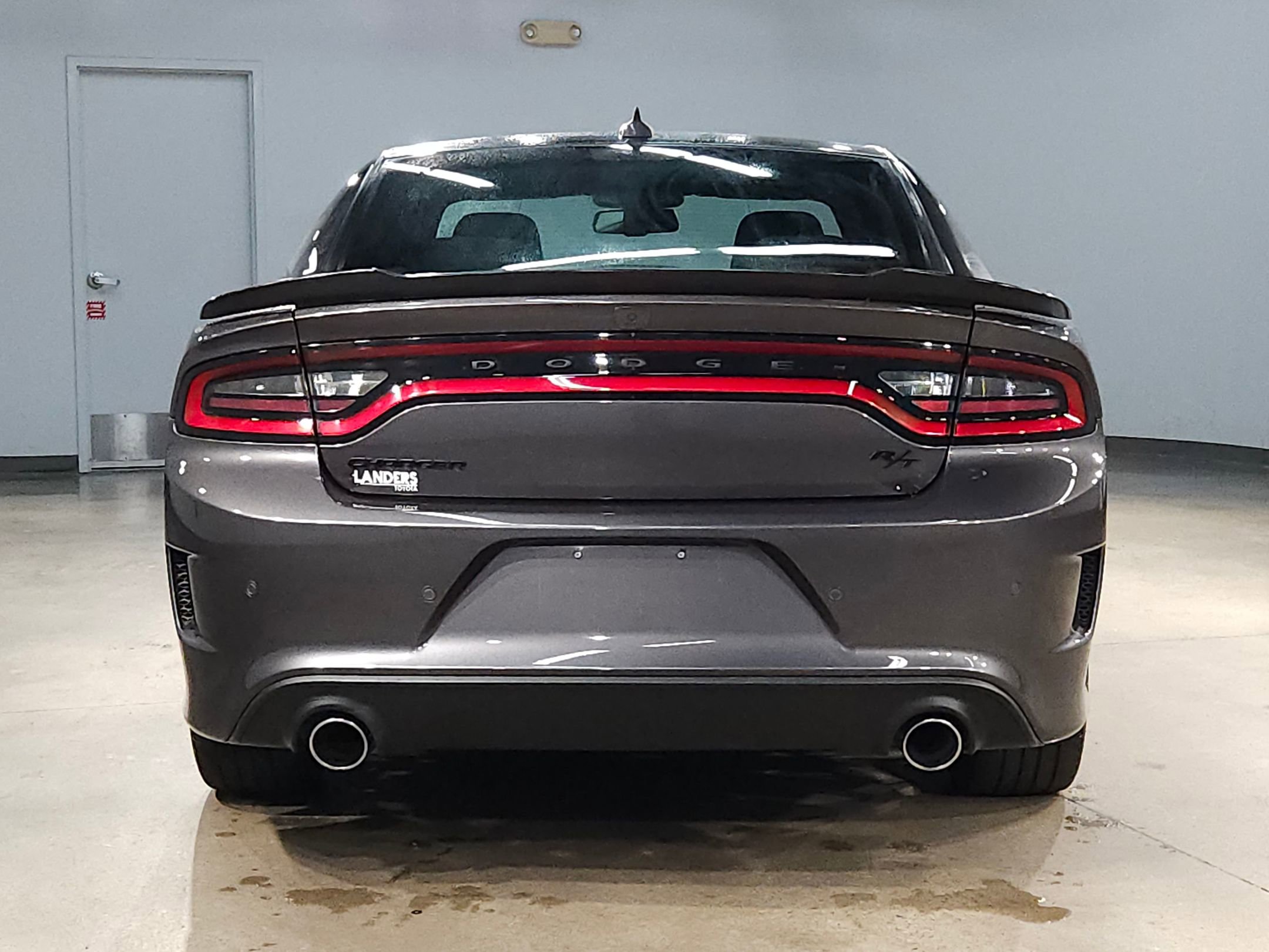 Used 2023 Dodge Charger R/T w/ Blacktop Package image 6