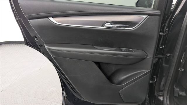Used 2024 Cadillac XT6 Luxury w/ LPO, Floor Liner Package AWD/4WD image 16