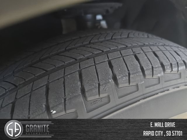 Used 2020 Ford Escape SEL AWD/4WD image 28