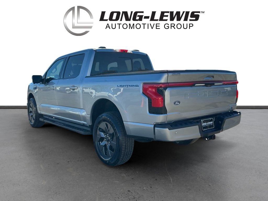 Used 2024 Ford F150 Lightning Lariat image 4