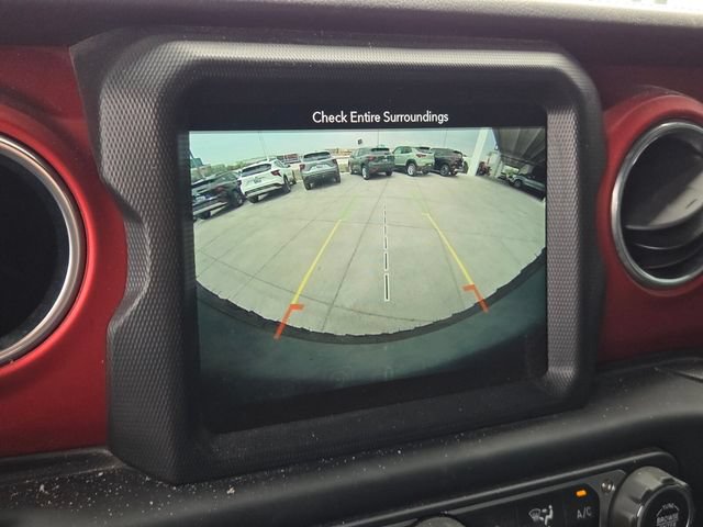 Used 2019 Jeep Wrangler Unlimited Rubicon AWD/4WD image 21