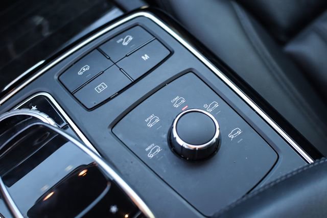 Used 2017 Mercedes-Benz GLS 450 4MATIC image 16