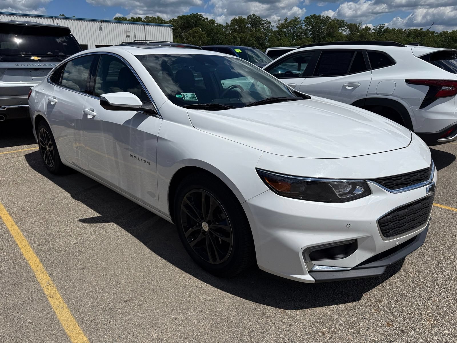 Used 2017 Chevrolet Malibu Hybrid w/ Leather Package FWD image 1