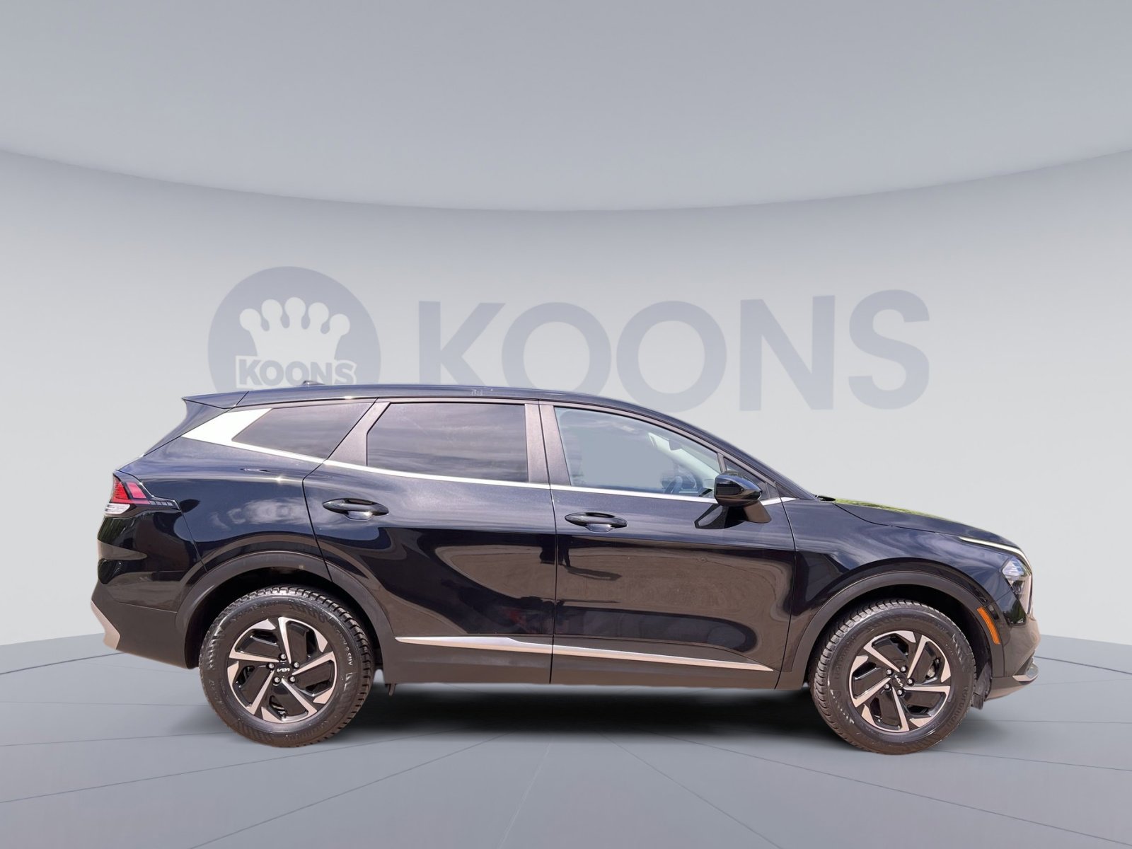 Used 2023 Kia Sportage LX AWD/4WD image 12