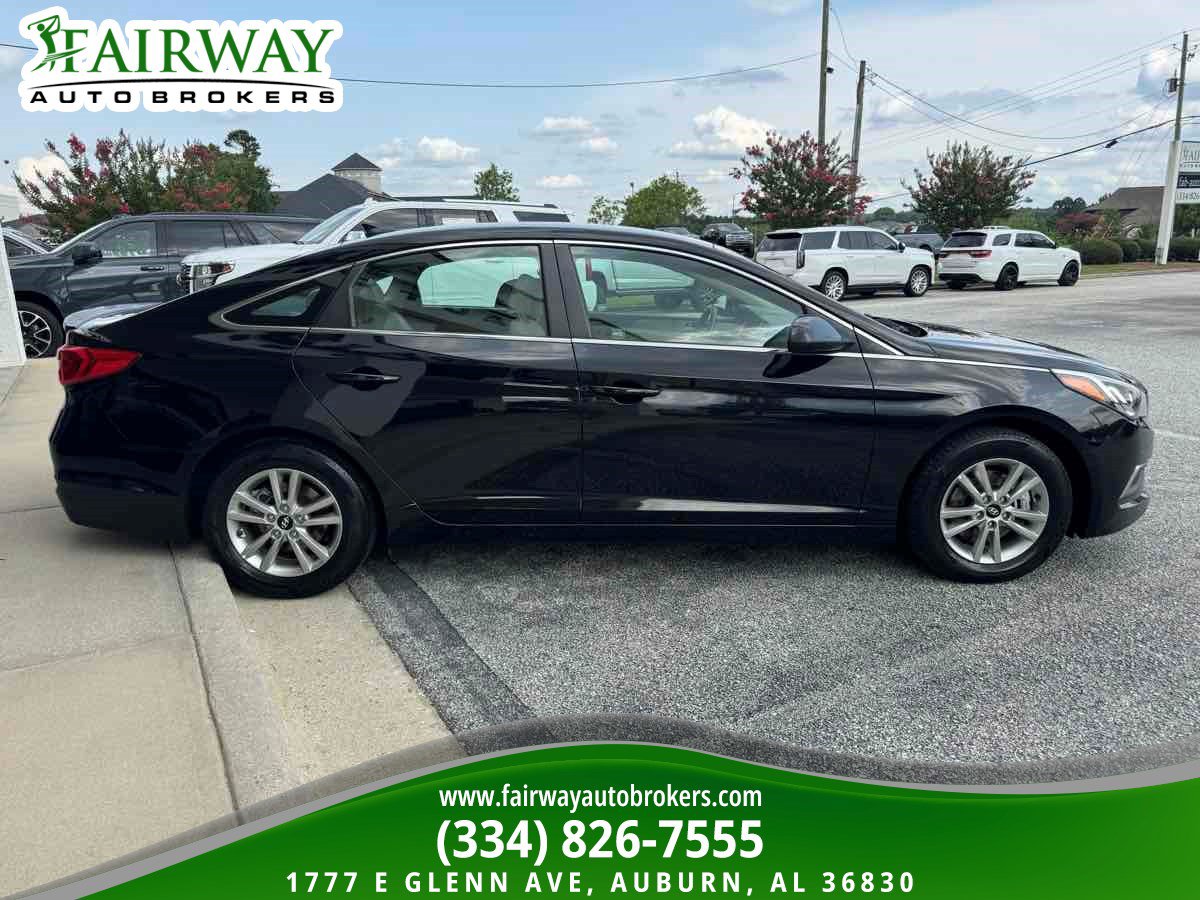Used 2017 Hyundai Sonata SE FWD image 6