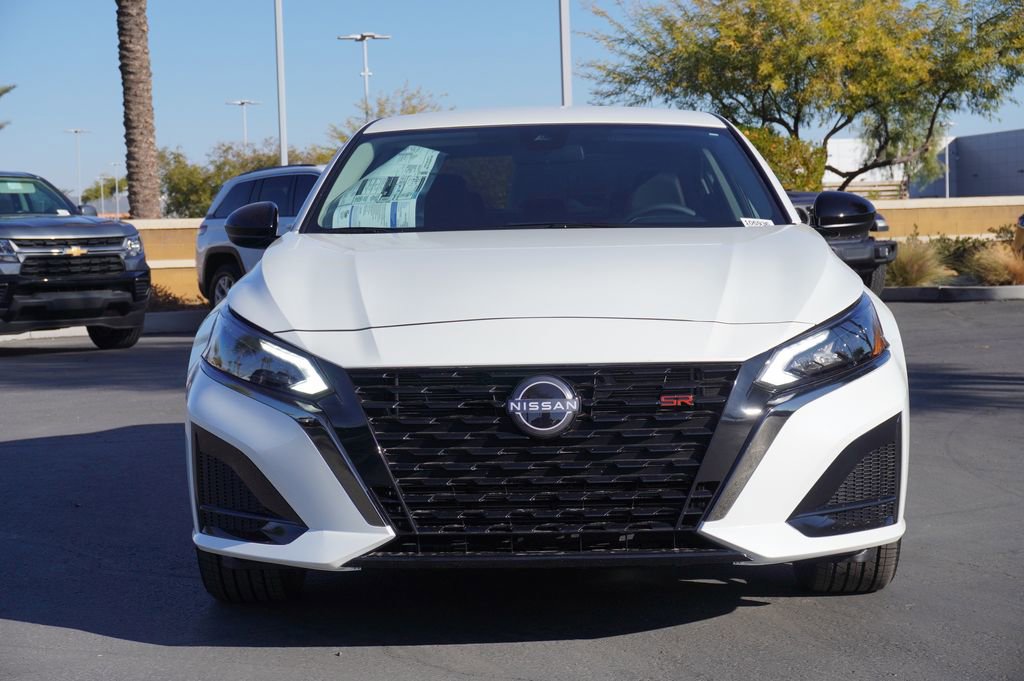 Certified 2025 Nissan Altima 2.5 SR image 5