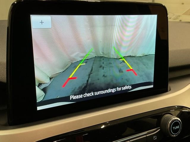 Used 2022 Ford Escape SE w/ SE Sport Appearance Package image 25