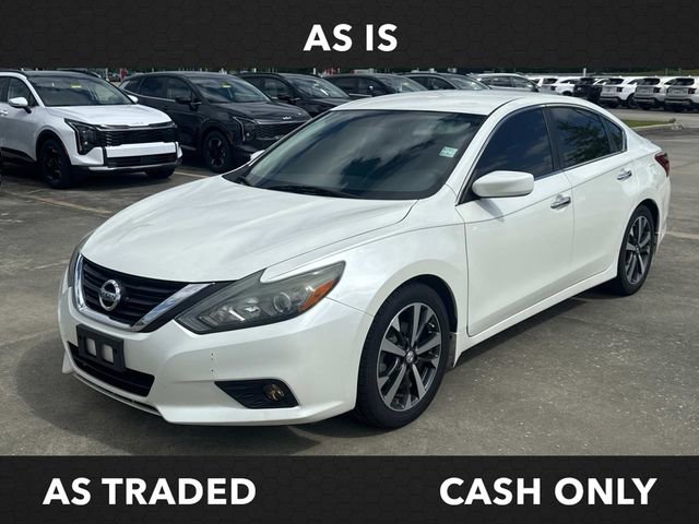 Used 2017 Nissan Altima 2.5 SR image 3