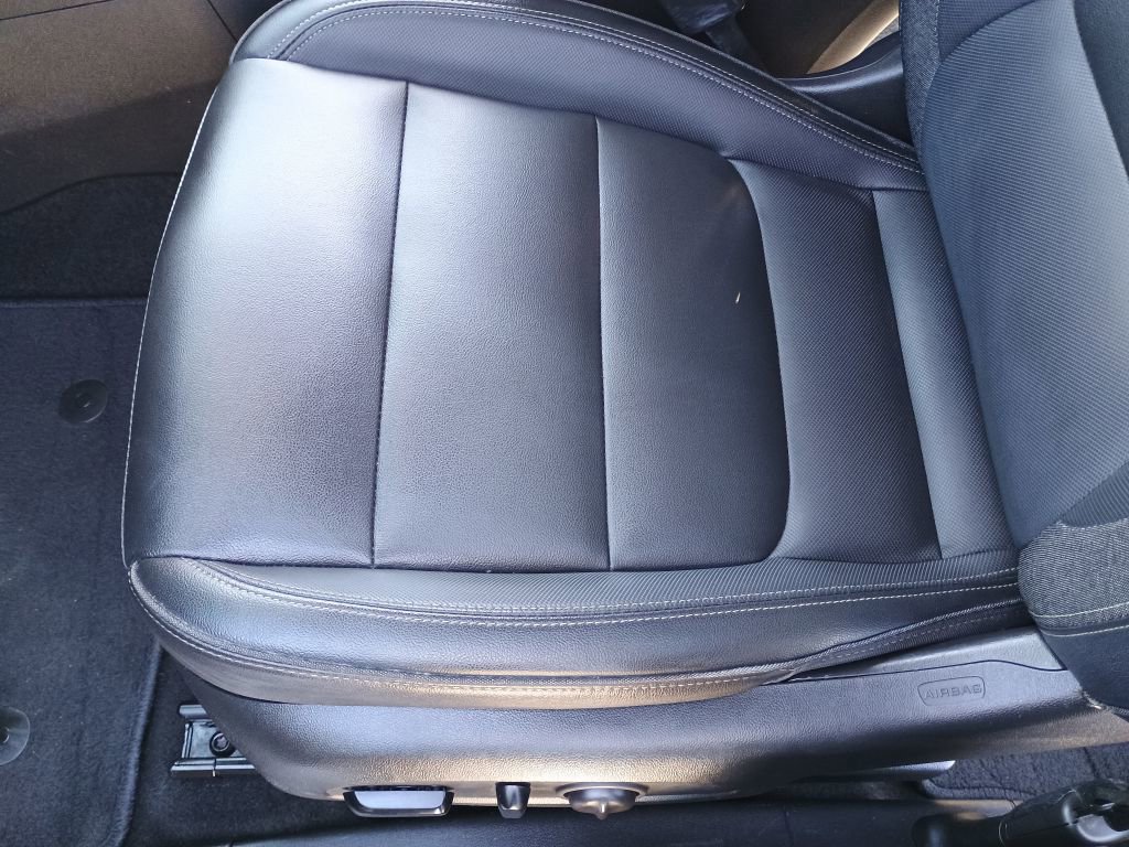 Used 2021 Chevrolet TrailBlazer ACTIV w/ Driver Confidence Package image 23