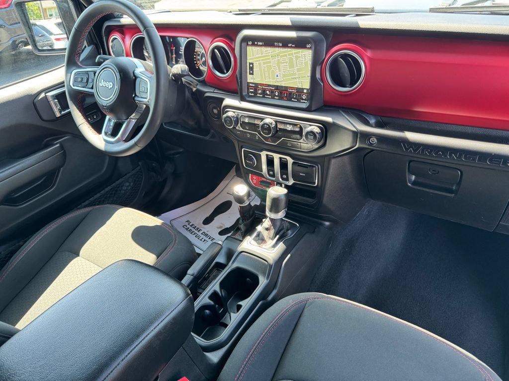Used 2023 Jeep Wrangler Rubicon AWD/4WD image 12