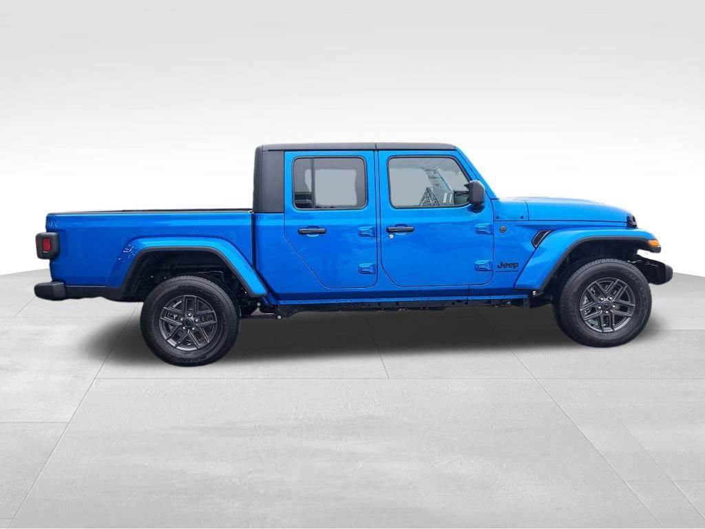 New 2026 Jeep Gladiator Sport AWD/4WD image 7