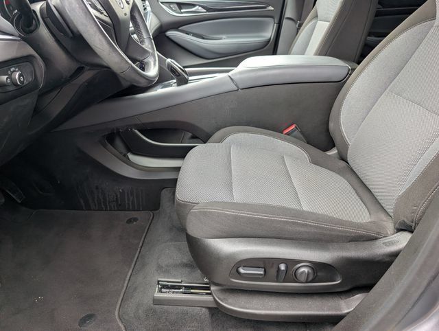 Used 2021 Buick Enclave Preferred FWD image 15