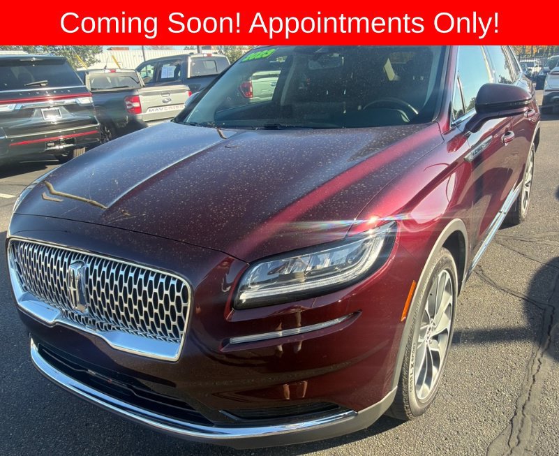 Used 2023 Lincoln Nautilus Reserve AWD/4WD image 1