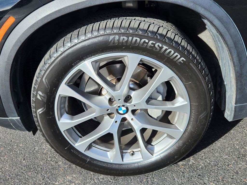 Used 2022 BMW X5 xDrive40i w/ Premium Package image 18