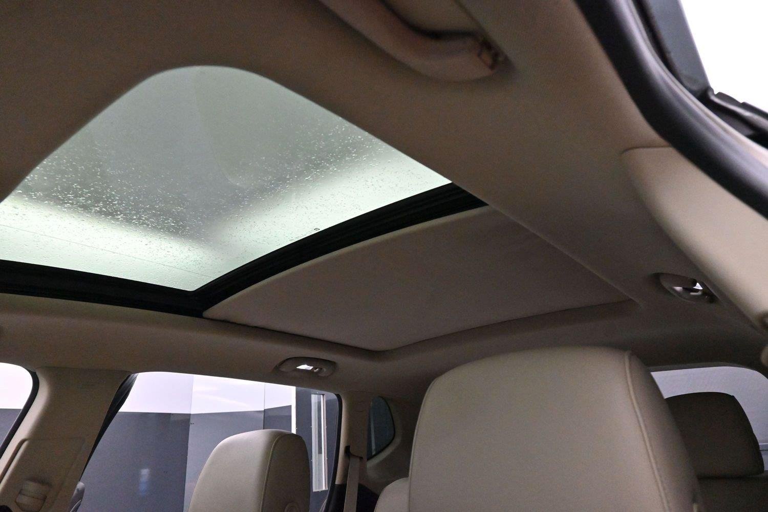 Used 2017 Buick Envision Essence FWD image 32
