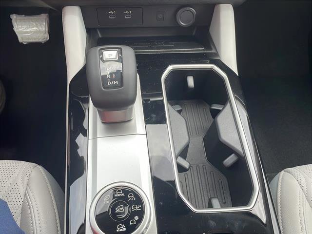 New 2025 Mitsubishi Outlander AWD image 29