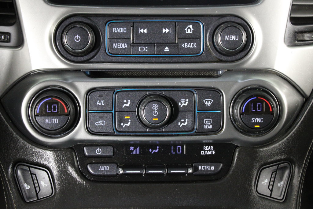 Used 2019 Chevrolet Suburban LT RWD image 20