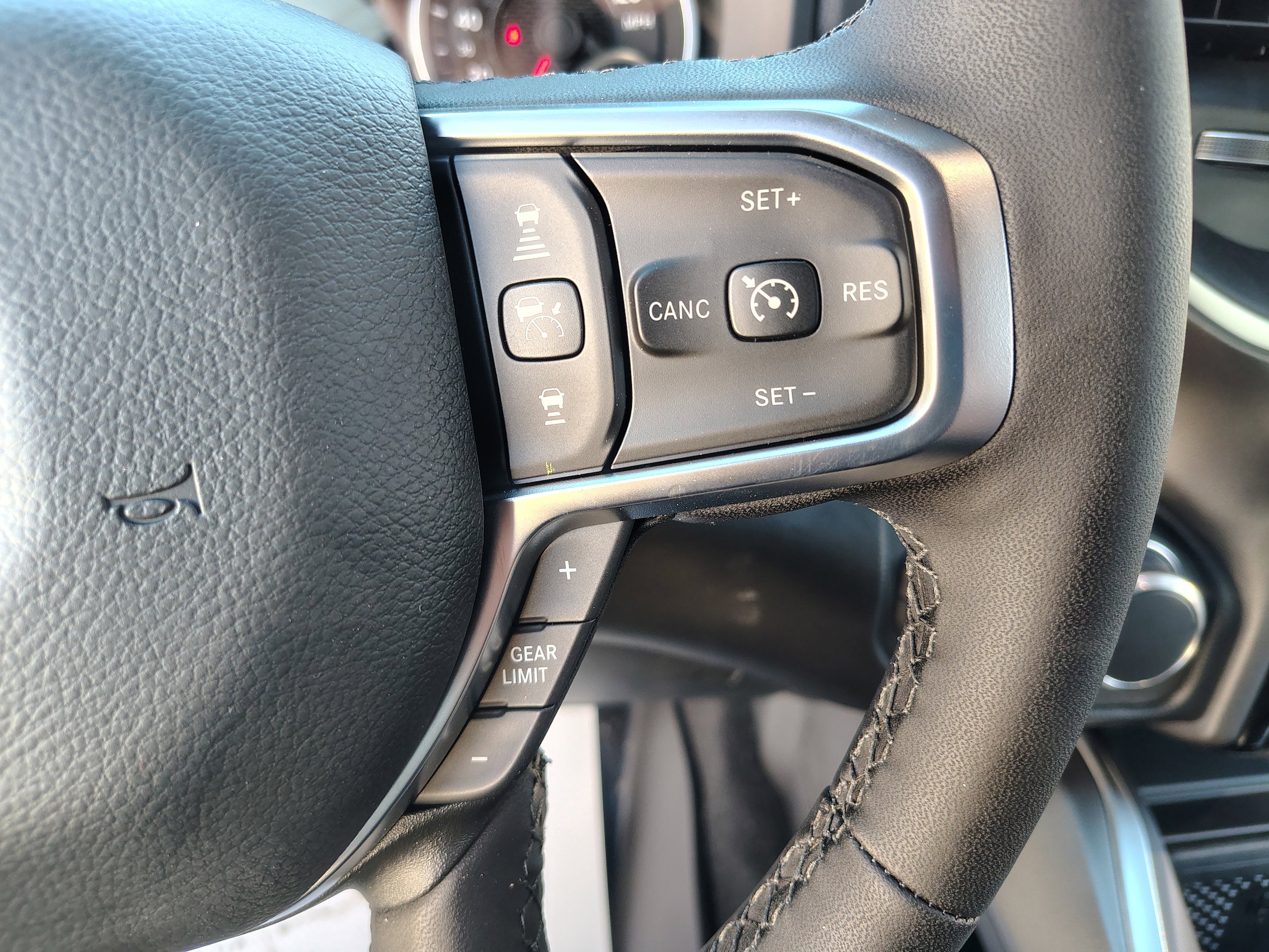 New 2026 RAM 1500 Big Horn AWD/4WD image 29