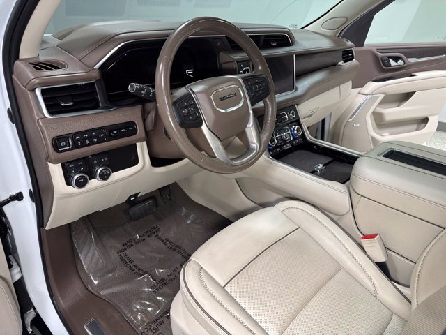 Used 2022 GMC Yukon Denali AWD/4WD image 15