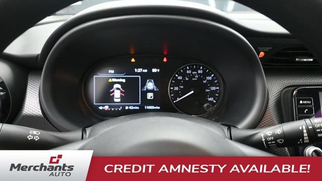 Used 2024 Nissan Kicks SV w/ Interior Electronics Package FWD image 18