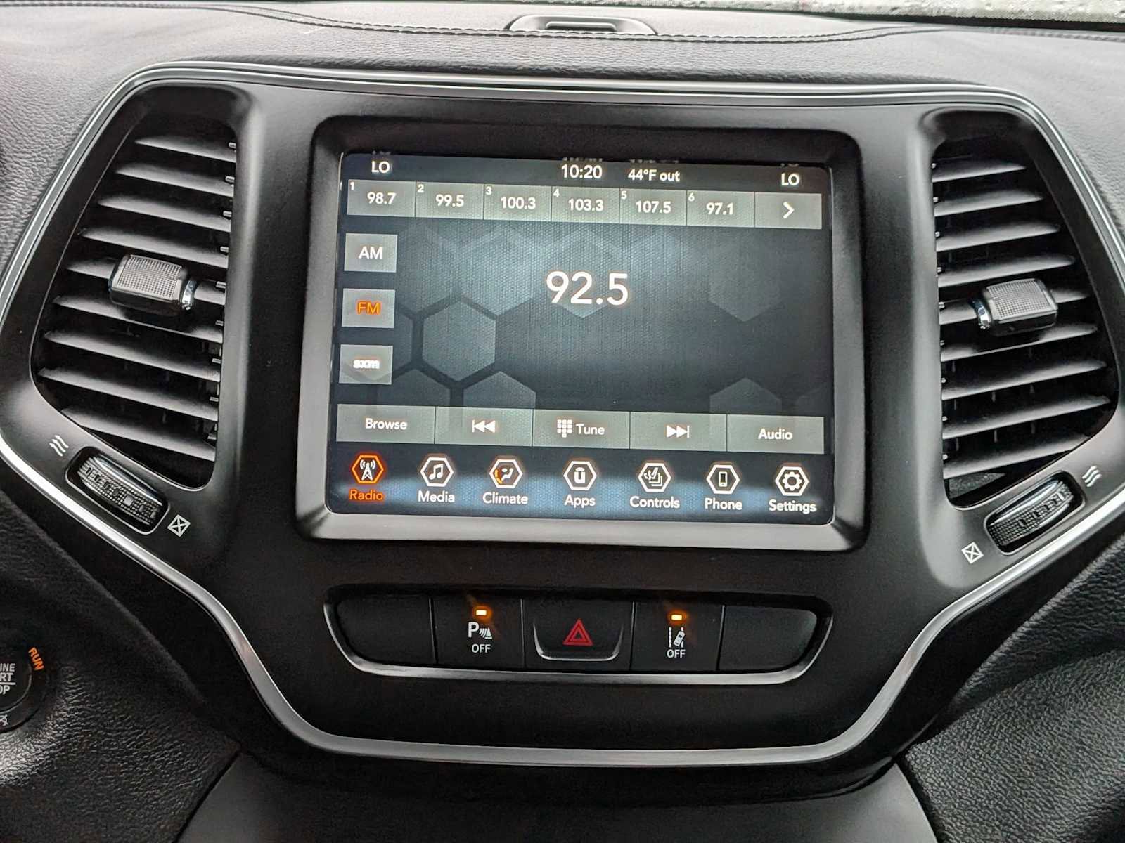 Used 2022 Jeep Cherokee Latitude Lux image 28