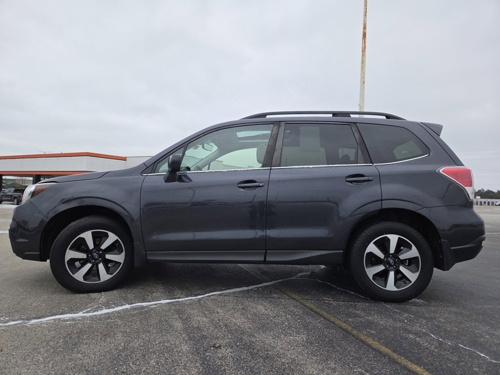 Used 2017 Subaru Forester 2.5i Limited w/ Protection Package #2 image 19