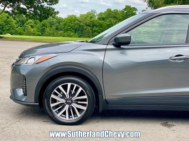 Used 2022 Nissan Kicks SV FWD image 10