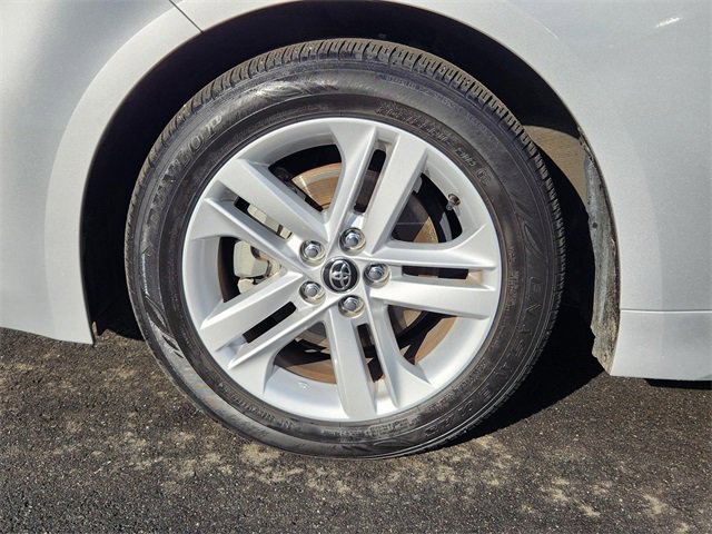 Used 2019 Toyota Corolla SE image 31