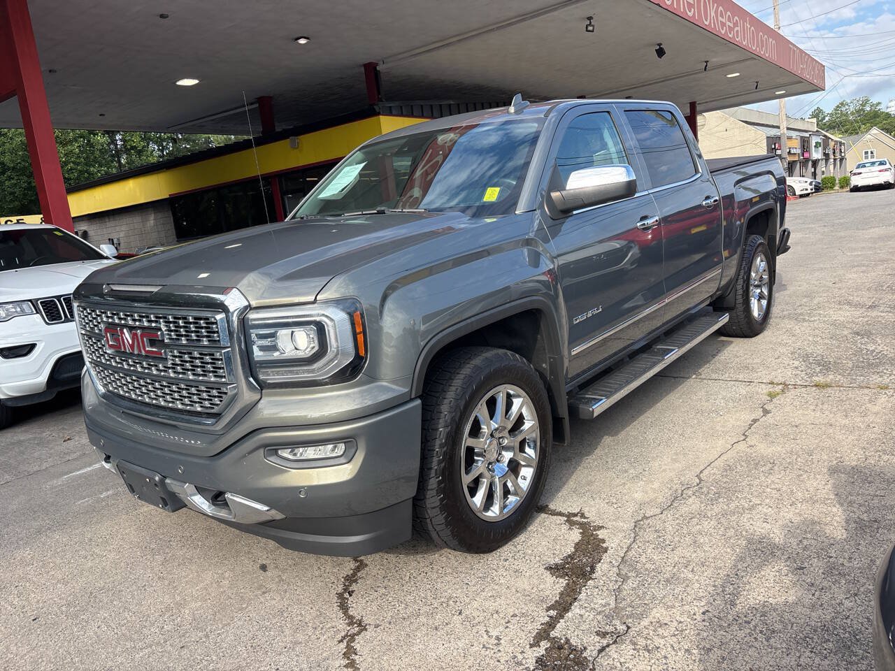 Used 2017 GMC Sierra 1500 Denali AWD/4WD image 2
