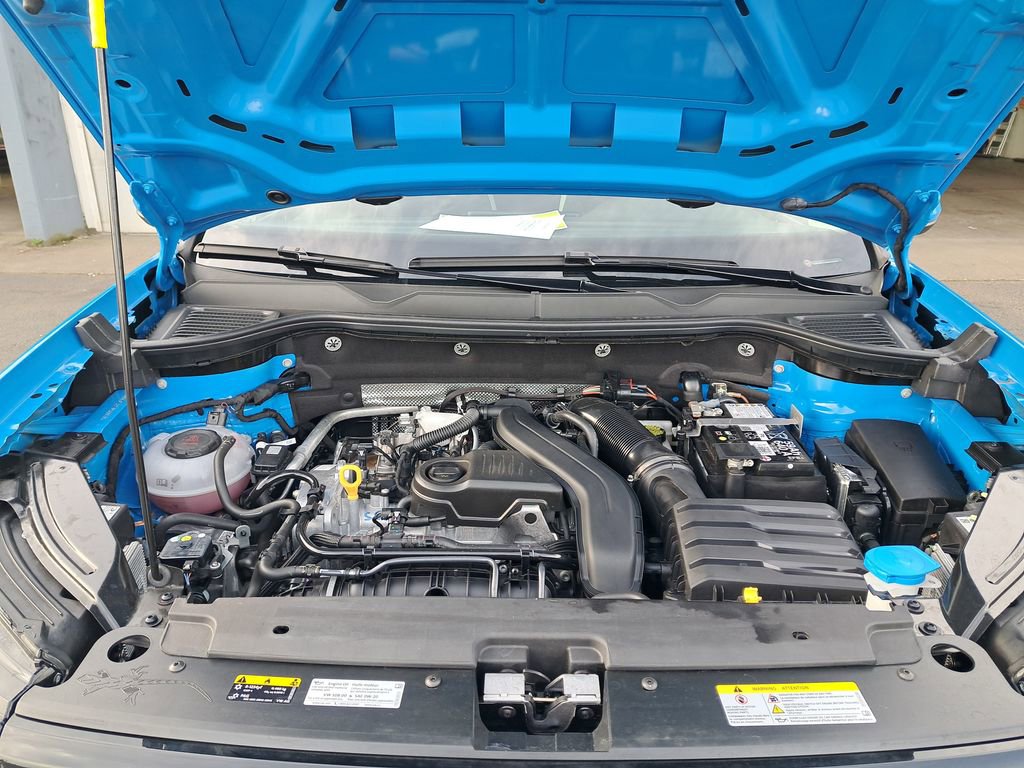 Used 2025 Volkswagen Taos SE AWD/4WD image 27