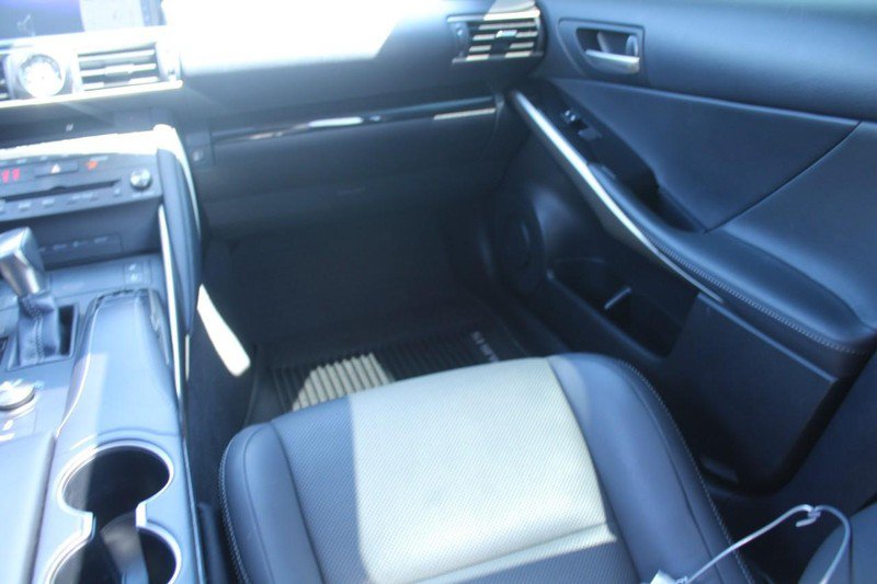 Used 2020 Lexus IS 300 w/ Navigation Package RWD image 14