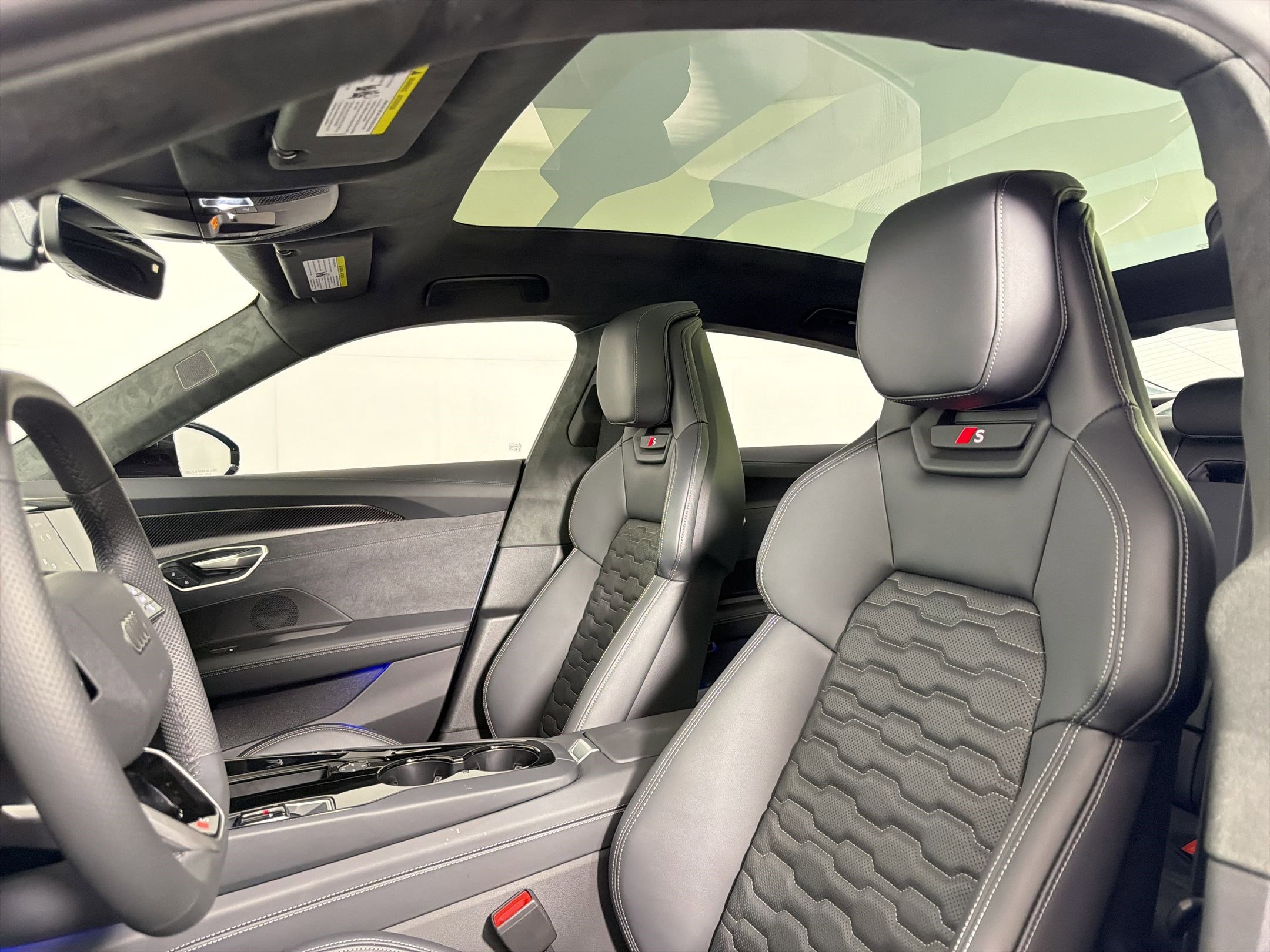 New 2026 Audi S e-tron GT Prestige image 27