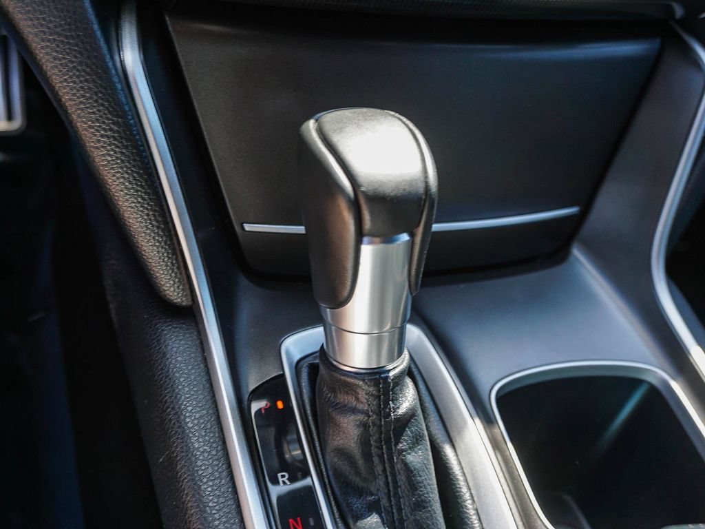 Used 2018 Honda Accord Sport image 22