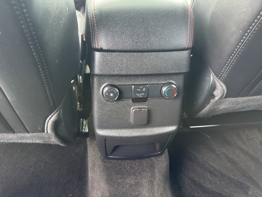 Used 2018 Ford Explorer Sport image 32