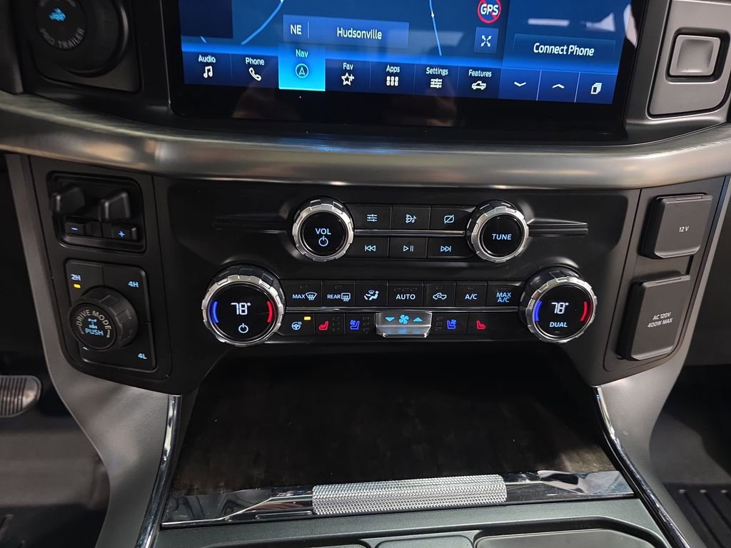 Used 2021 Ford F150 Lariat w/ Equipment Group 502A High image 24