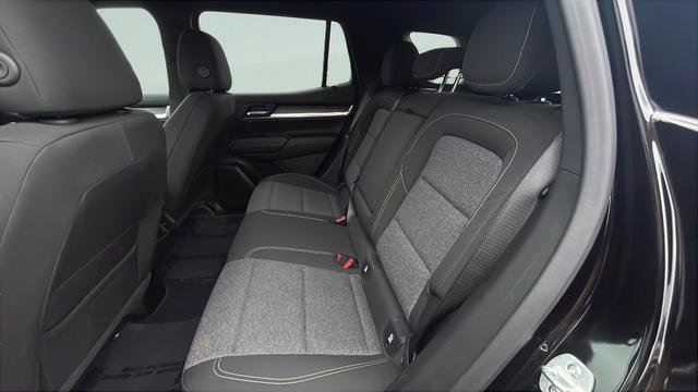 Used 2026 GMC Terrain Elevation image 21