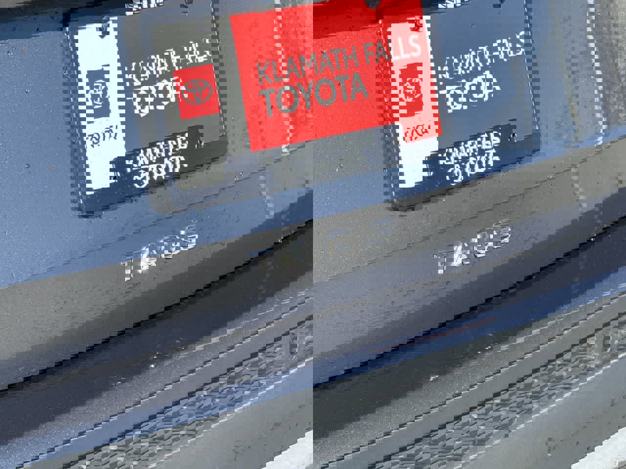 Used 2022 Volkswagen Taos SEL image 9