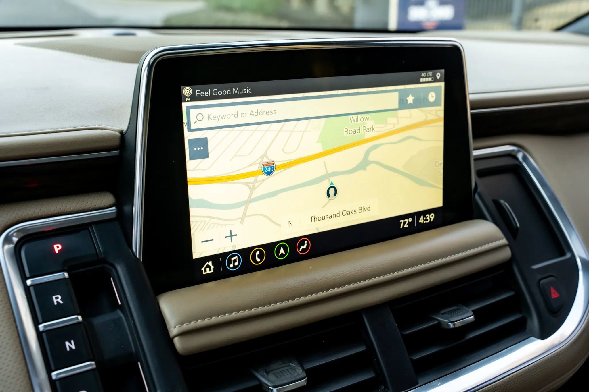 Used 2021 Chevrolet Tahoe Premier w/ Premium Package image 23