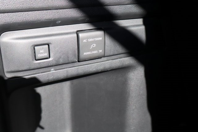 Used 2024 MAZDA CX-90 Plug-In Hybrid w/ Premium Pkg image 26