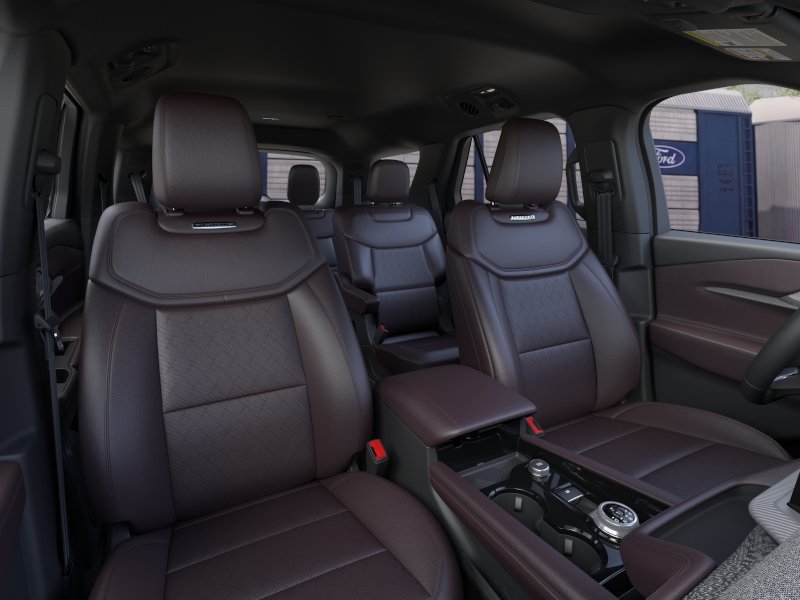 New 2026 Ford Explorer Platinum RWD image 5