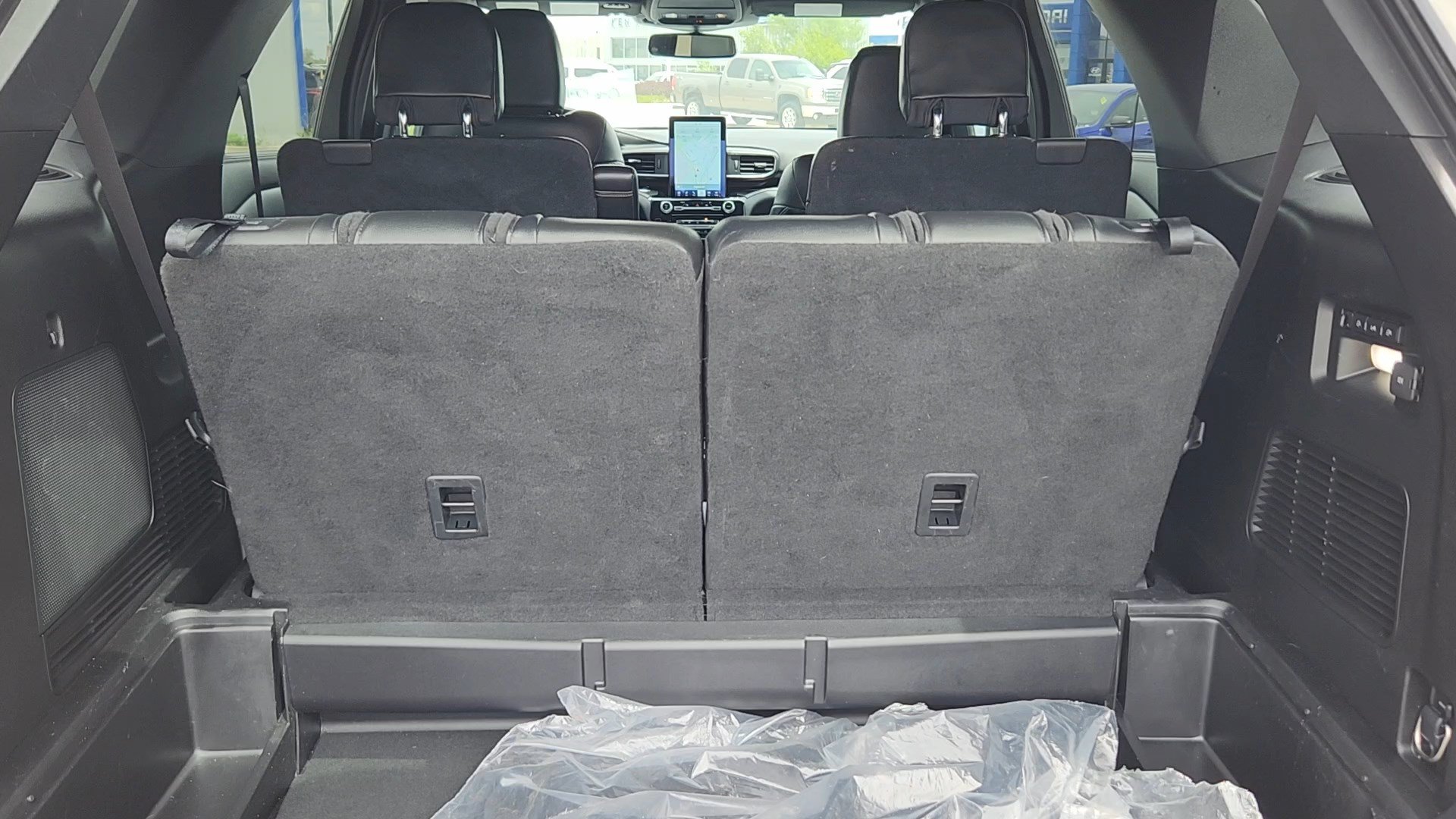Used 2021 Ford Explorer ST w/ Equipment Group 401A AWD/4WD image 20