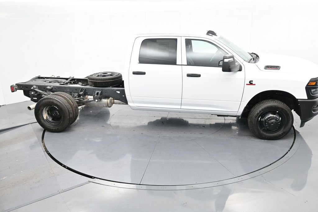 New 2026 RAM 3500 Tradesman image 21