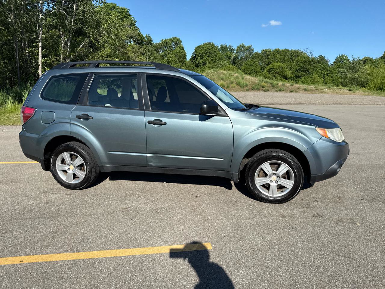 Used 2012 Subaru Forester 2.5X w/ Alloy Wheel Pkg AWD/4WD image 4