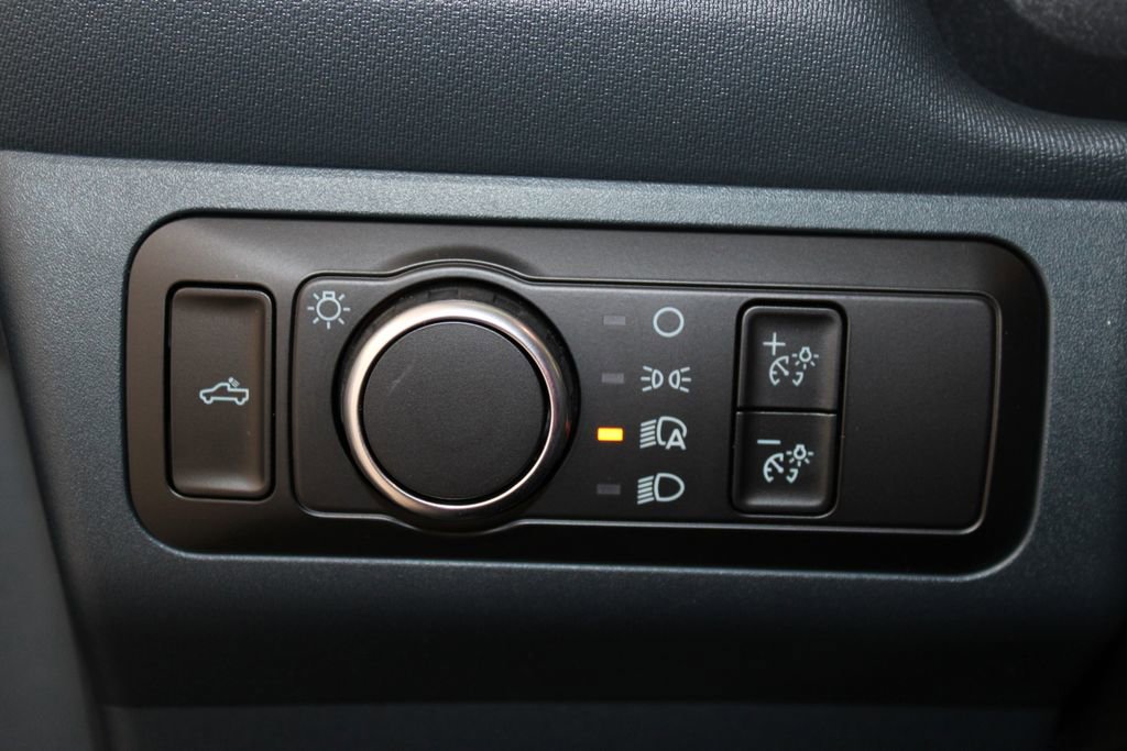 New 2025 Ford Maverick XLT image 44