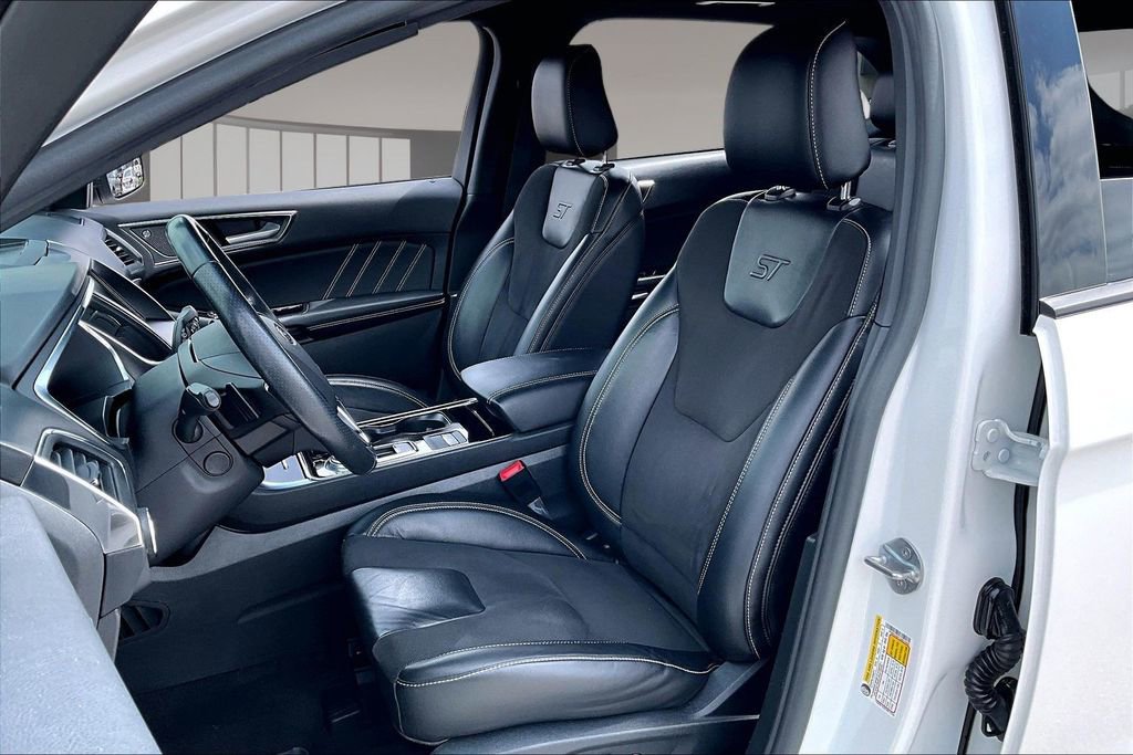 Used 2020 Ford Edge ST AWD/4WD image 24