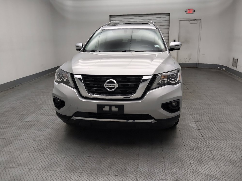 Used 2020 Nissan Pathfinder Platinum AWD/4WD image 15