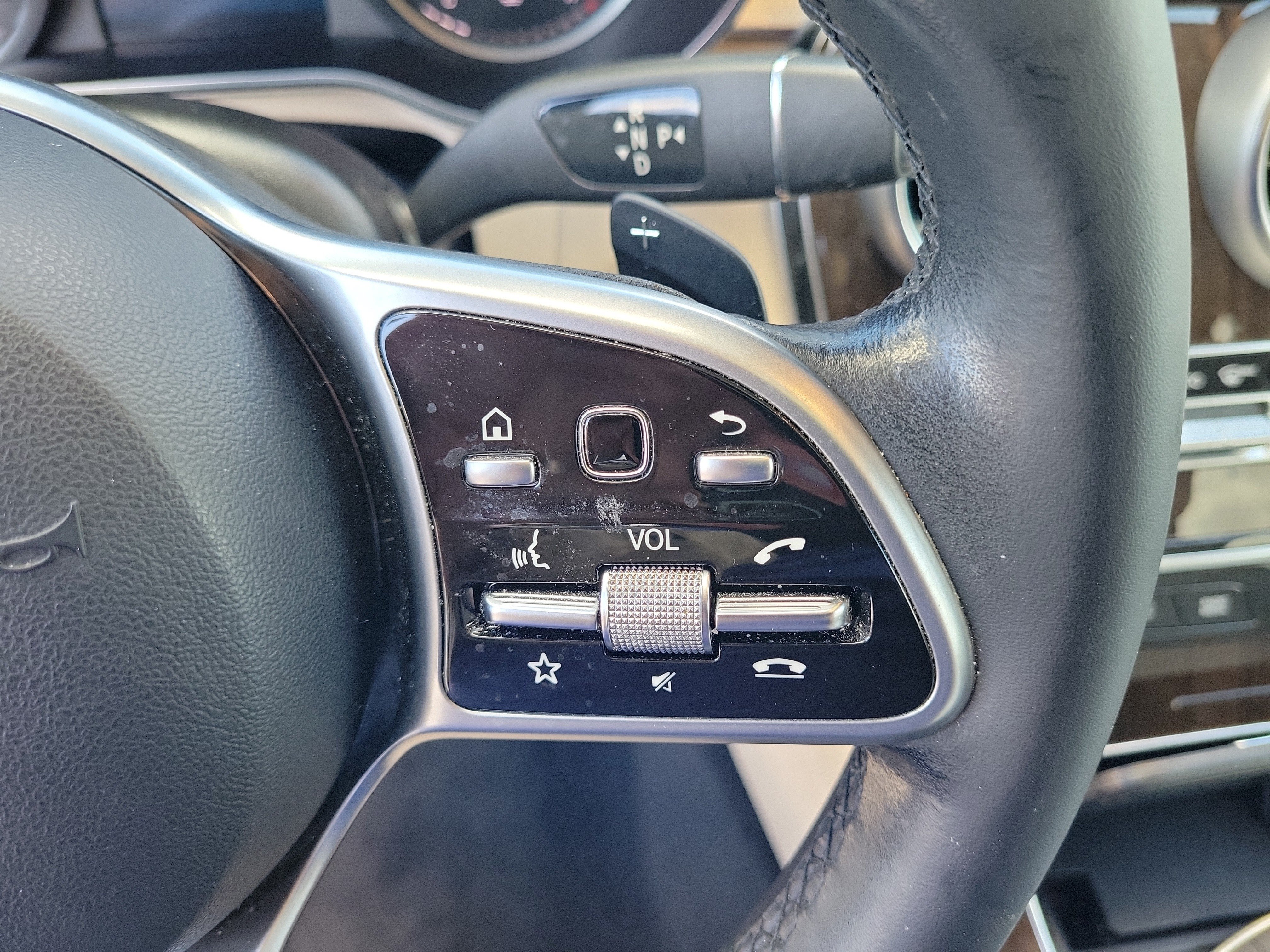 Used 2022 Mercedes-Benz GLC 300 image 21