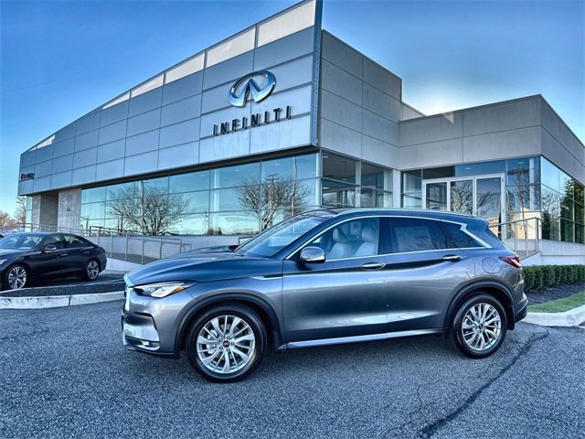 New 2025 INFINITI QX50 Luxe