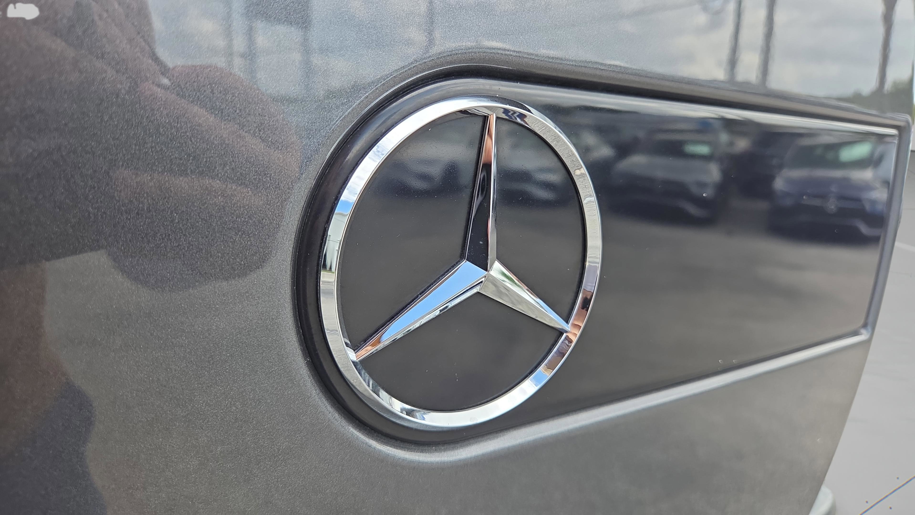 Certified 2022 Mercedes-Benz G 63 AMG 4MATIC image 36