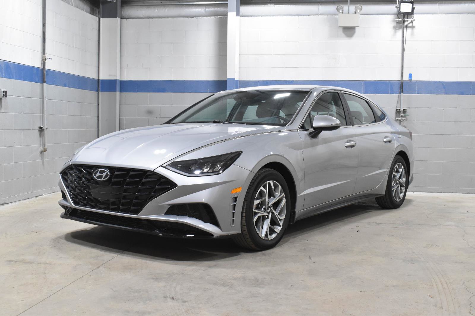 Used 2023 Hyundai Sonata SEL image 6